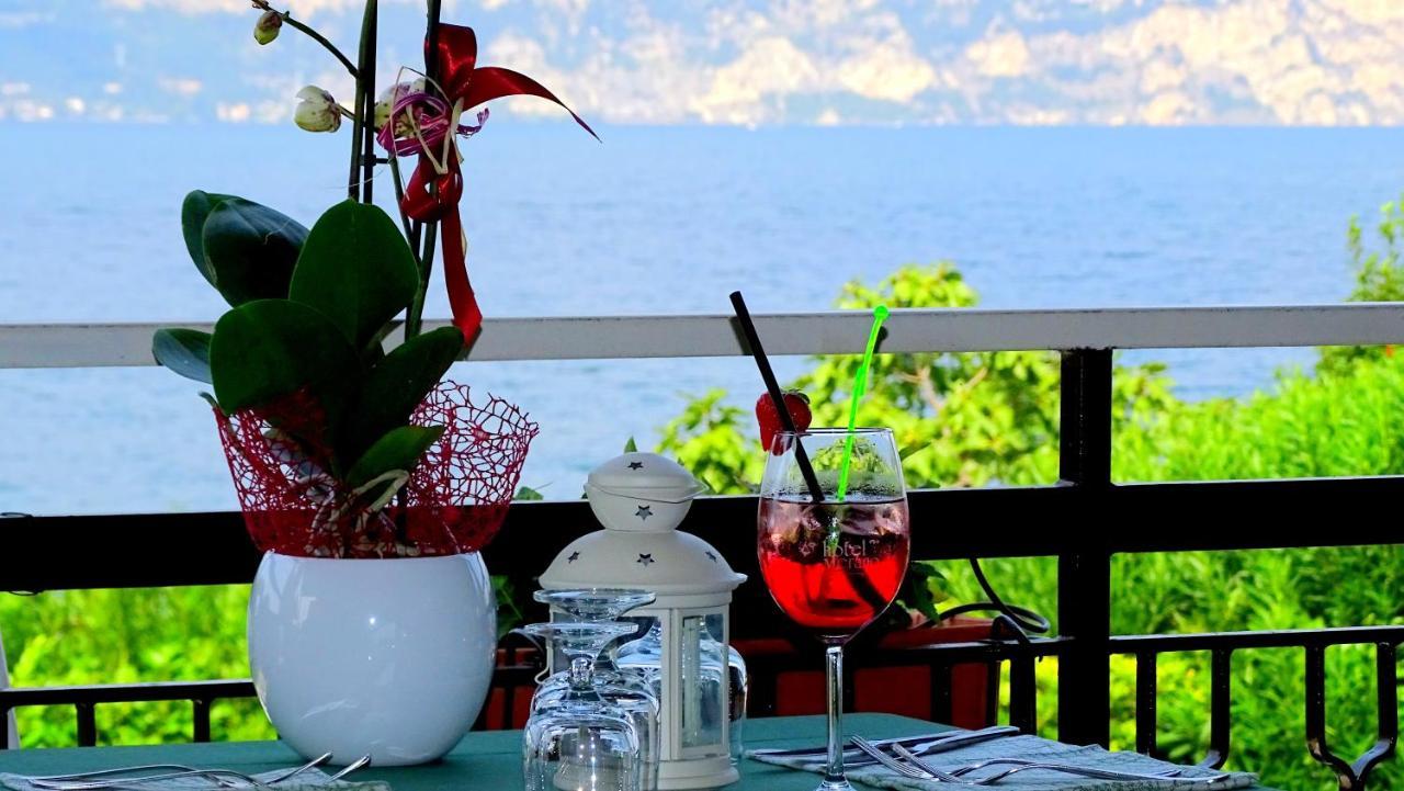 Hotel Merano Brenzone sul Garda Exterior foto
